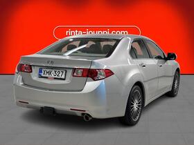 Honda Accord vaihtoauto