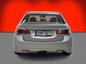 Honda Accord vaihtoauto