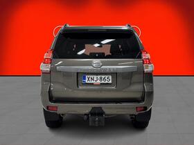 Toyota Land Cruiser vaihtoauto