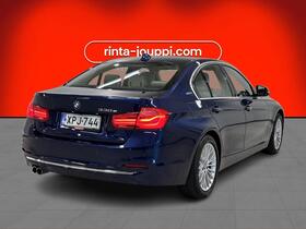 BMW 330 vaihtoauto