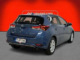 Toyota Auris vaihtoauto