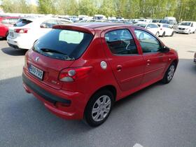 Peugeot 206 vaihtoauto