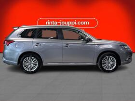 Mitsubishi Outlander PHEV vaihtoauto