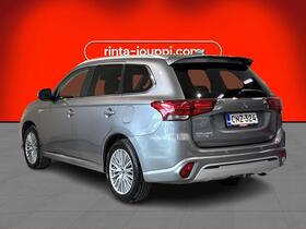 Mitsubishi Outlander PHEV vaihtoauto