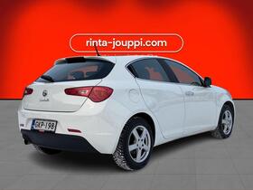 Alfa Romeo Giulietta vaihtoauto