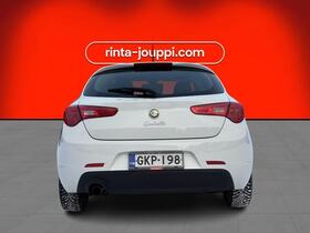 Alfa Romeo Giulietta vaihtoauto