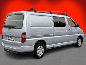 Toyota Hiace vaihtoauto