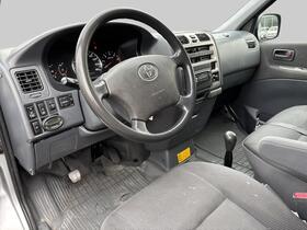 Toyota Hiace vaihtoauto