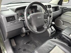 Jeep Compass vaihtoauto