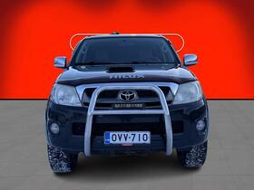 Toyota Hilux vaihtoauto