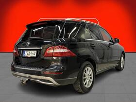 Mercedes-Benz ML vaihtoauto