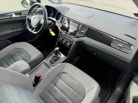 Volkswagen Golf Sportsvan vaihtoauto