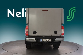 Nissan Navara vaihtoauto