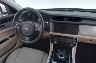 Jaguar XF vaihtoauto