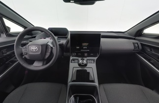 Toyota bZ4X vaihtoauto