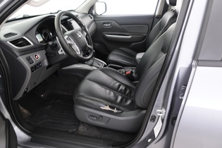 Mitsubishi L200 vaihtoauto