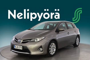 Toyota Auris vaihtoauto