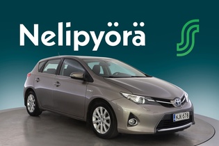 Toyota Auris vaihtoauto