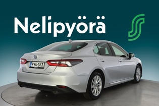 Toyota Camry vaihtoauto