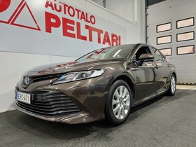 Toyota Camry vaihtoauto