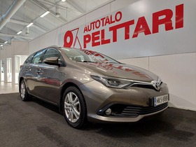Toyota Auris vaihtoauto