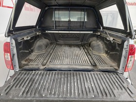 Nissan Navara vaihtoauto