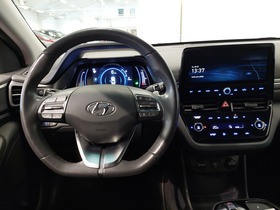 Hyundai IONIQ electric vaihtoauto