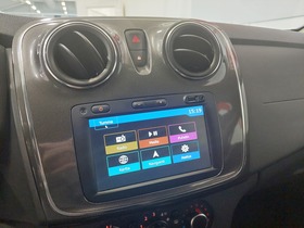 Dacia Sandero vaihtoauto