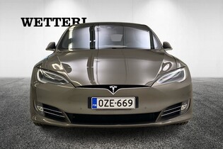 Tesla Model S vaihtoauto