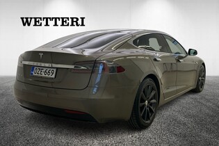 Tesla Model S vaihtoauto