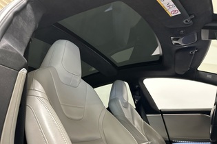 Tesla Model S vaihtoauto