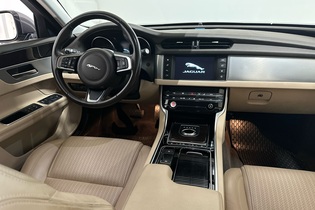Jaguar XF vaihtoauto