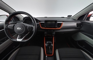 Kia Stonic vaihtoauto