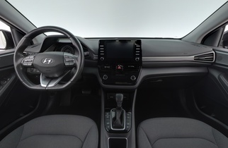 Hyundai IONIQ plug-in vaihtoauto