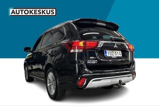 Mitsubishi Outlander PHEV vaihtoauto