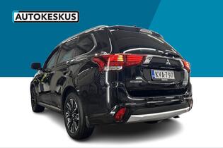 Mitsubishi Outlander PHEV vaihtoauto