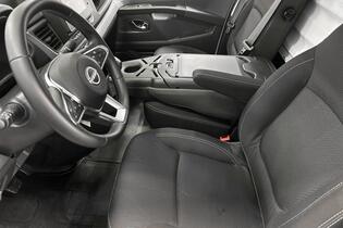 Nissan Primastar vaihtoauto