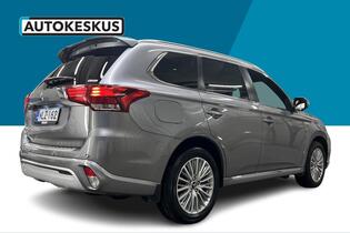 Mitsubishi Outlander PHEV vaihtoauto