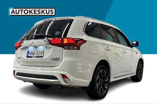 Mitsubishi Outlander PHEV vaihtoauto