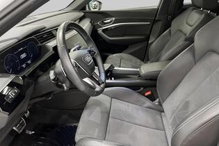 Audi Q8 e-tron vaihtoauto