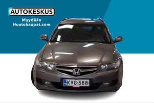 Honda Accord vaihtoauto