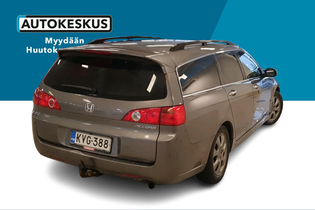 Honda Accord vaihtoauto