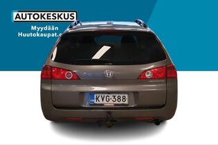 Honda Accord vaihtoauto