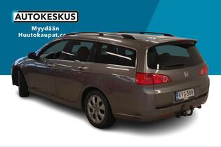 Honda Accord vaihtoauto