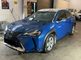 Lexus UX vaihtoauto