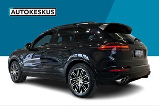 Porsche Cayenne vaihtoauto