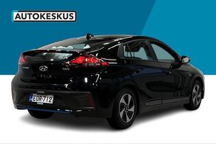 Hyundai IONIQ hybrid vaihtoauto