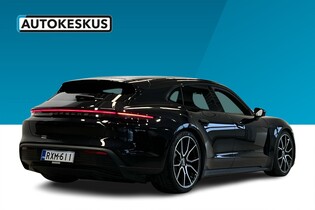 Porsche Taycan vaihtoauto