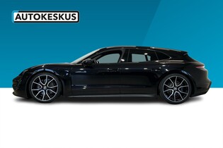 Porsche Taycan vaihtoauto