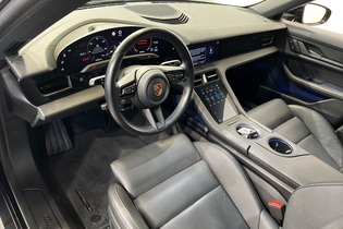 Porsche Taycan vaihtoauto
